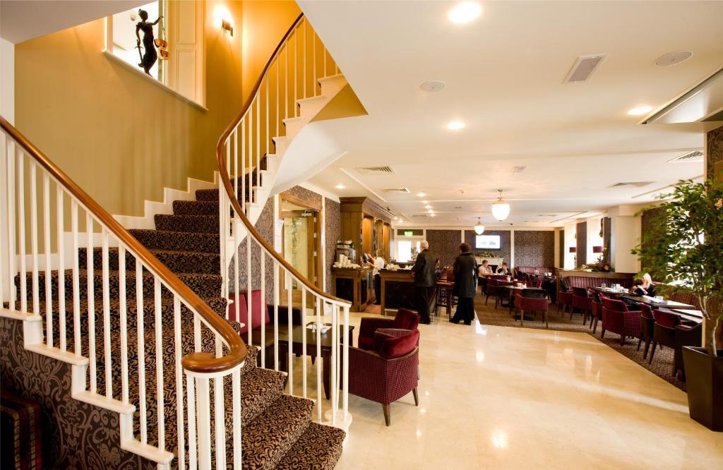 The Shirley Arms Hotel Каррікмакросс Екстер'єр фото