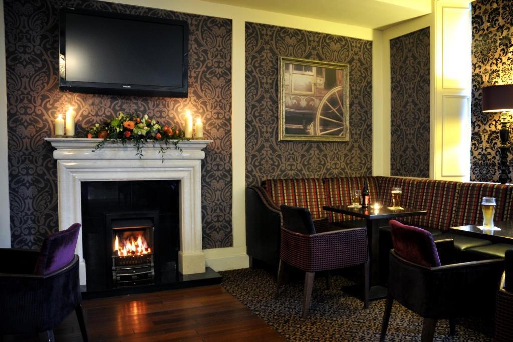The Shirley Arms Hotel Каррікмакросс Екстер'єр фото
